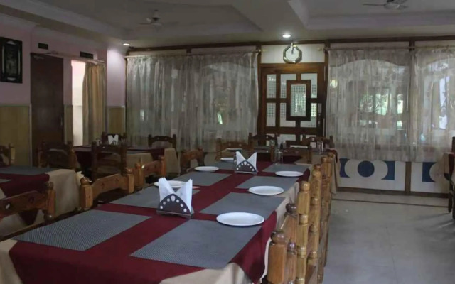 Hotel Sambit Royale
