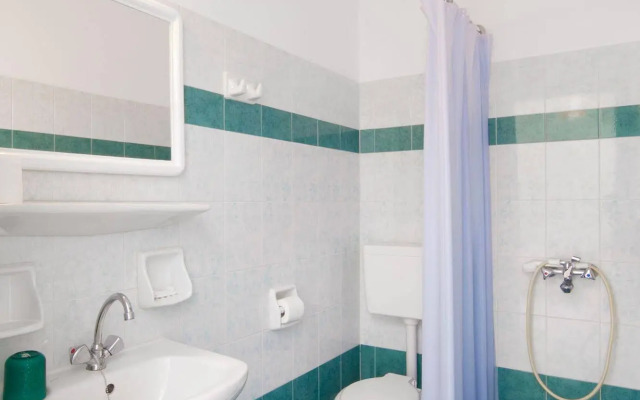 Athena Rooms