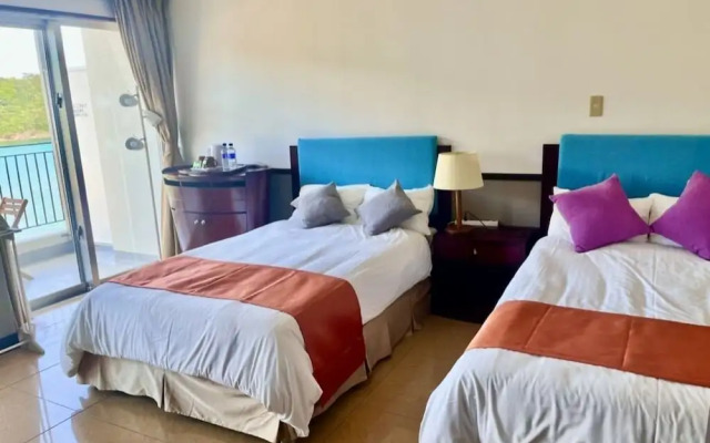 Hundred Days Hotel