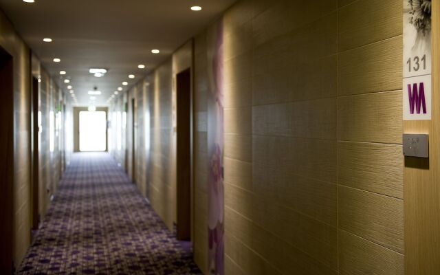 Viola Mhotel