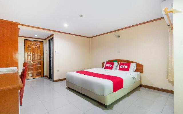 Chaiyaphruk Grand Hotel