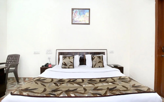 Aashiana Hotel
