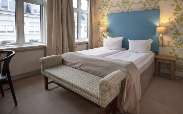 Hotel Mayfair