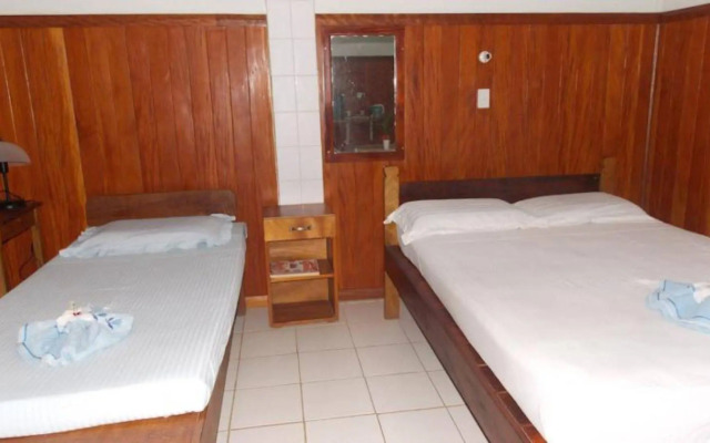 Rekona Lodge