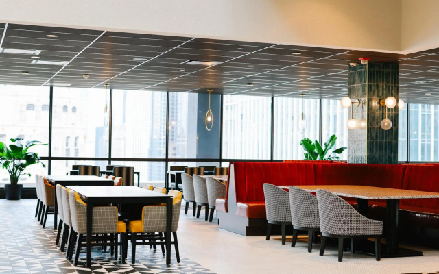 voco Chicago Downtown - Riverwalk by IHG