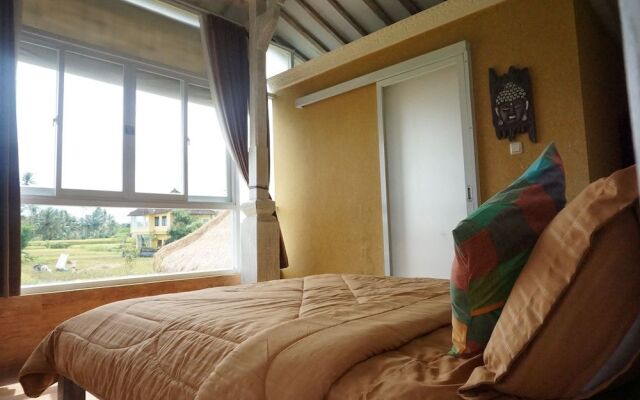 Kubu Sari Guest House Ubud