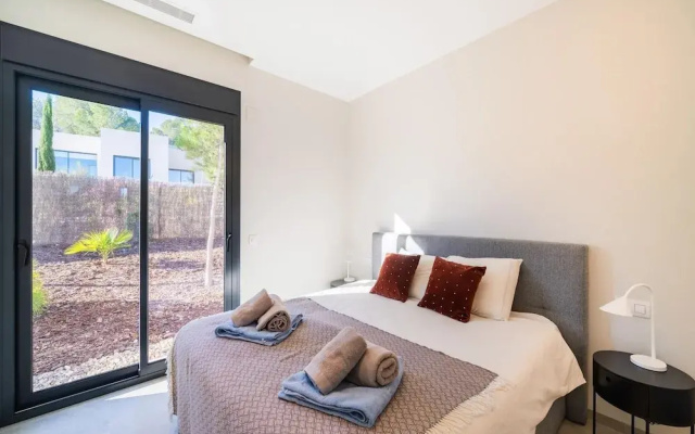 Luxury Villa Near Las Colinas