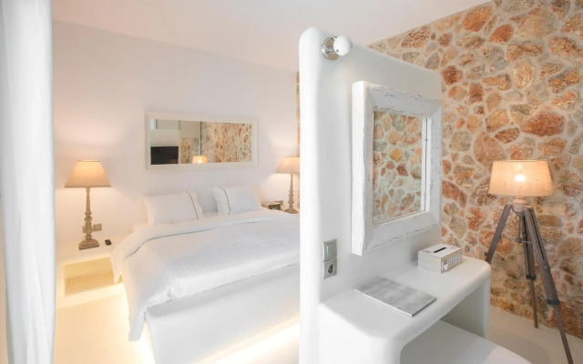 Paros Palace