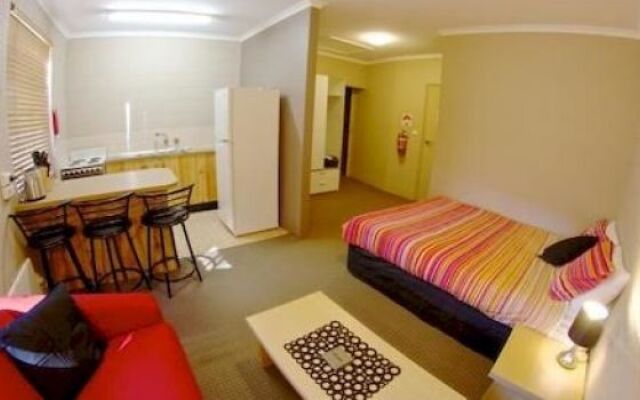 Snowlands Apartments