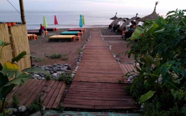 Casa Cachita 2-Confortable Estudio a pie de playa