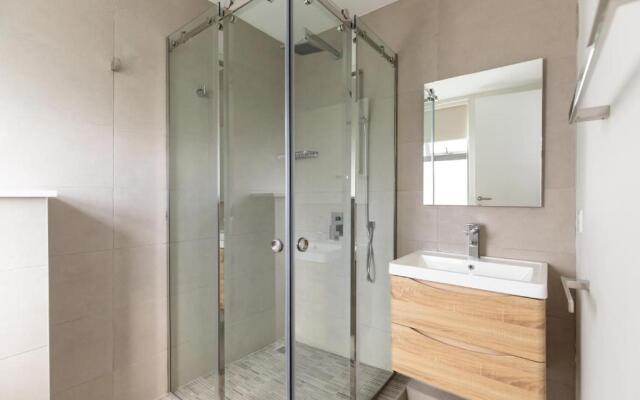 Beach Luxury Apartment in Tamarin Unit B4