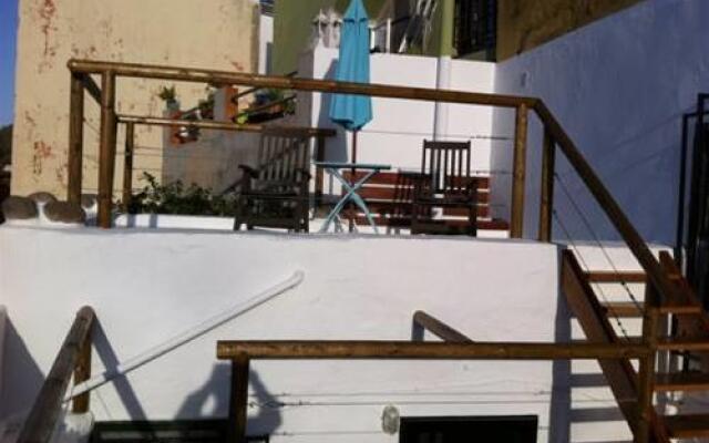 Yagui Apartments & Suites