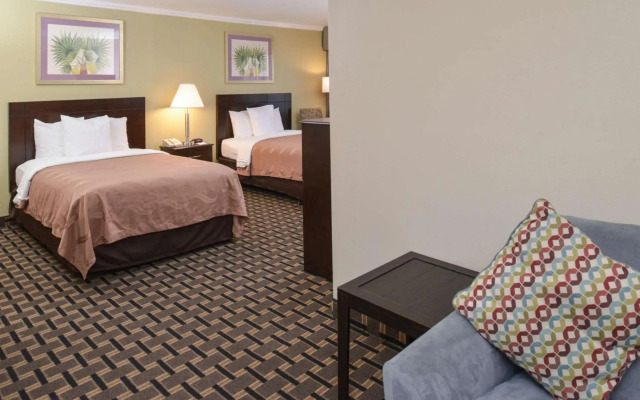 Quality Inn & Suites Montebello - Los Angeles