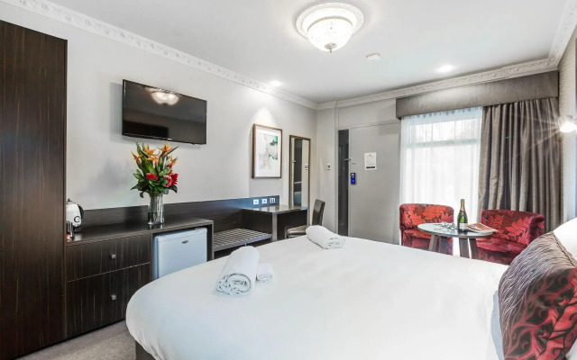 Tonsley Hotel