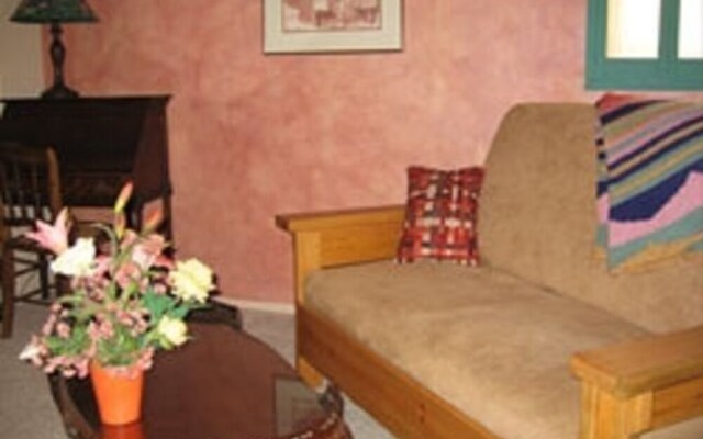 Mon Ami Bed and Breakfast