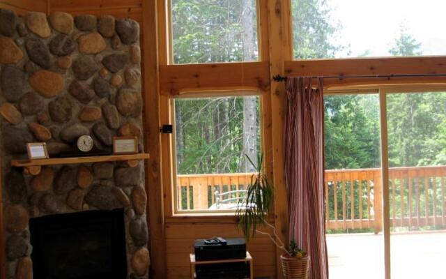 Timberline Pines - Grizzly Tower