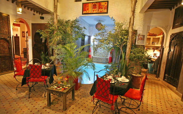 Riad La Porte Rouge