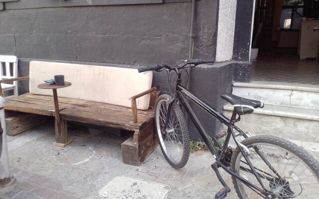 Titan House Hostel