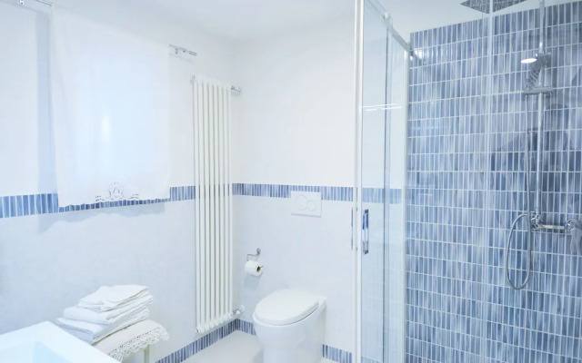 Pleasant Apartment in Miane With Shared Swimming Pool