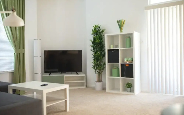 AC-311: Cozy Clearwater Condo