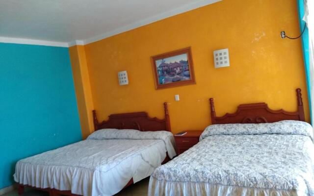 Hotel Real