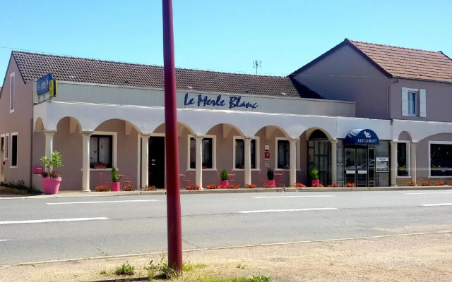 Hotel Le Merle Blanc