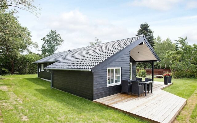 Picturesque Holiday Home in Jægerspris With Terrace