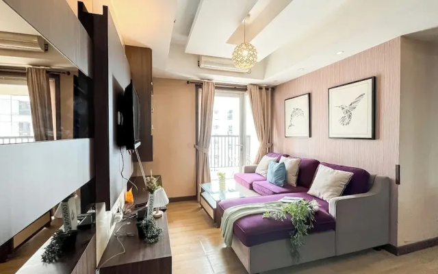 Good Deal 2Br Apartment At The Wave Kuningan