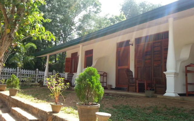 rocky villa towerist geust house