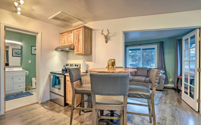 Coastal-view Apartment Near Downtown Anchorage!