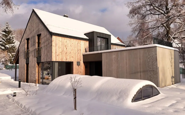 Villa With Fireplace in Cerny Dul