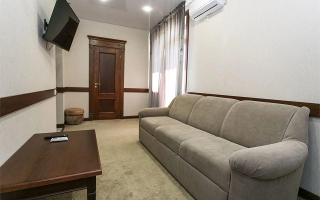 Dzhubga Park Hotel (former Dzhubga Boarding House)