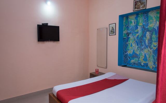 Oyo 14227 Home Tribal 3bhk Bunglow Brahmpol