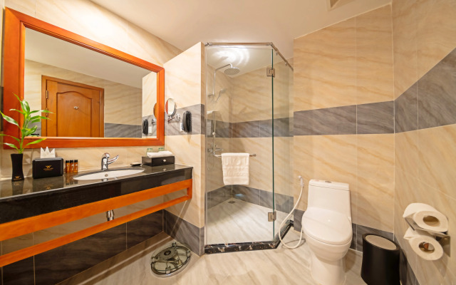 Poulo Wai Hotel and Apartment