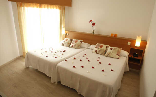 Medsur-Alone Hotel