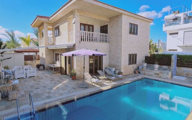 Ocean View 4 BR Villa