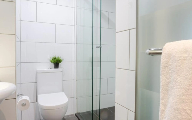 Essence Hotel Carlton