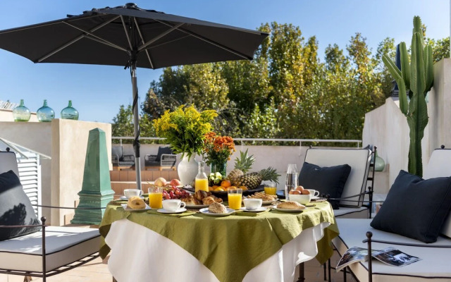 Casa Sevilla 1855 Suites by Época