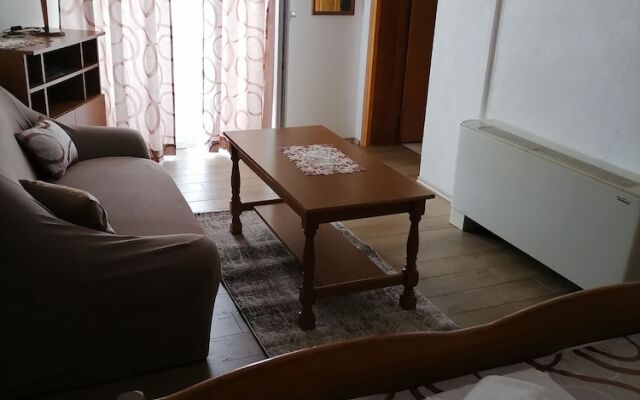 Apartment 3a, First Floor