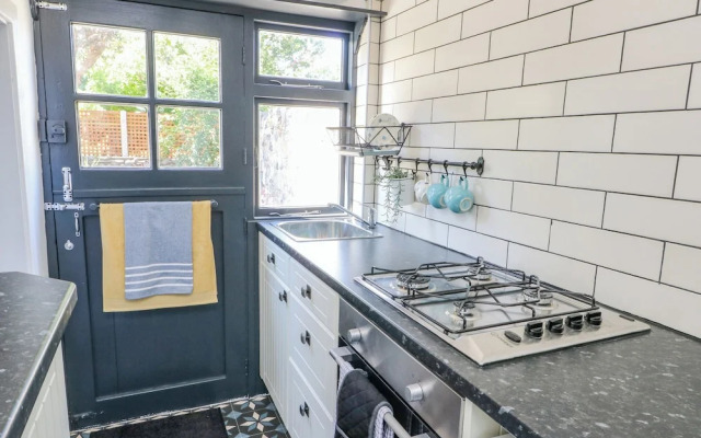 Crabapple Cottage
