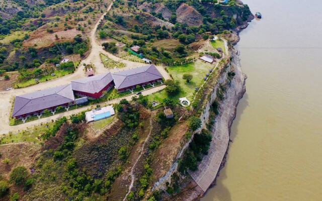 Royal Emerald River View Resort