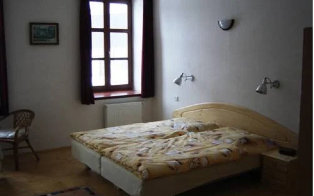 Hotýlek Mlýn Maděrovka