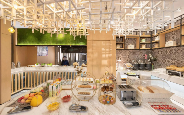 Atour Hotel Zhenda Road South Station Yantai