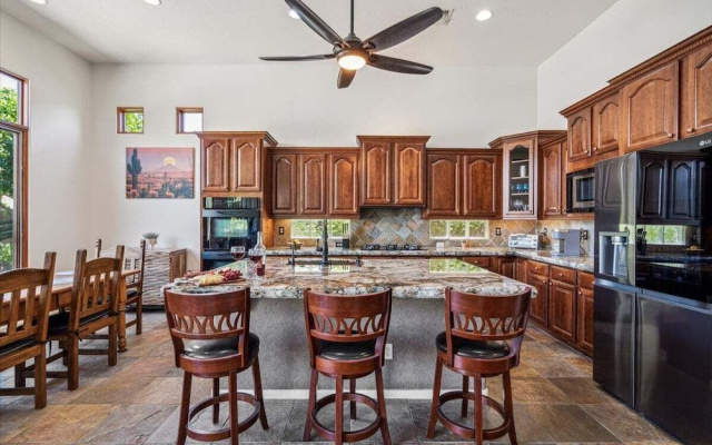 Scottsdale - 14586 E Wethersfield Rd