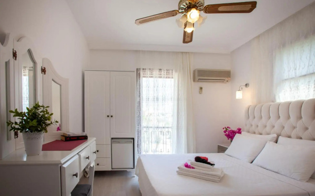 Papermoon Hotel & Apartments