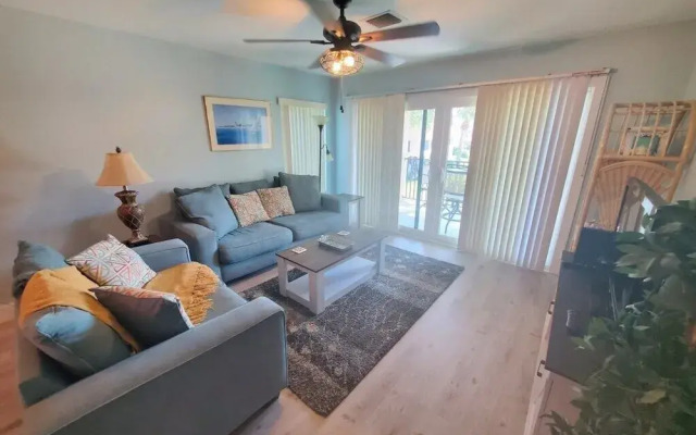 Sea Place 13238