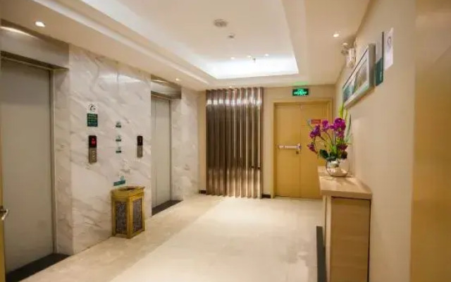 City Comfort Inn Hotel (Yichang China Three Gorges University Shuiyuecheng Shopping Mall)