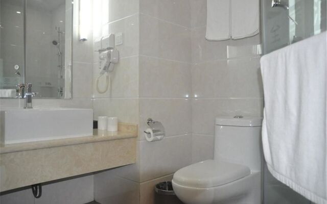 Ji Hotel (CCNICEC, Chengdu)