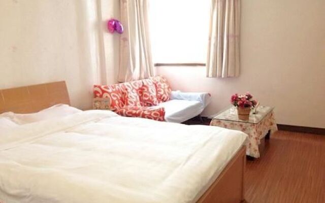 Yuelai Apartment Hotel
