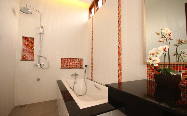 Chu Hotel